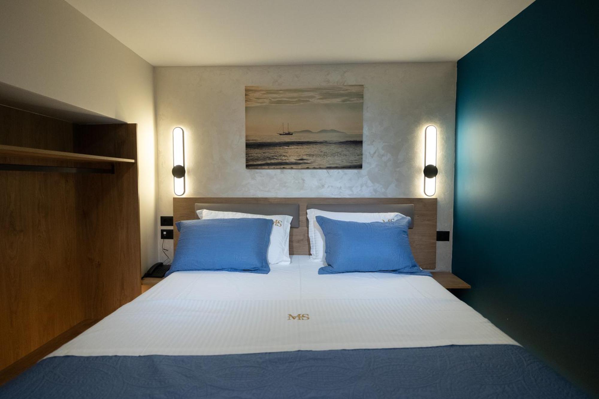 Mustafa Suites Vlorë 객실 사진